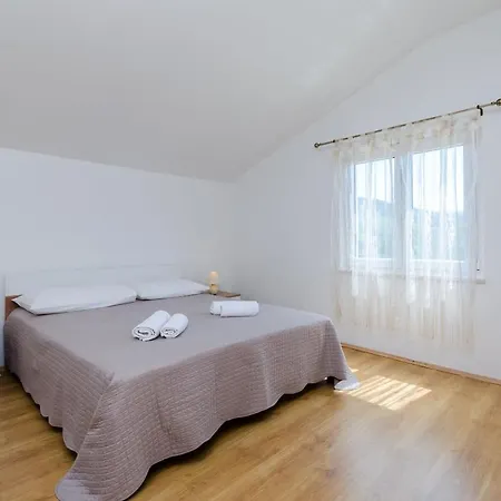 Marica Apartman *