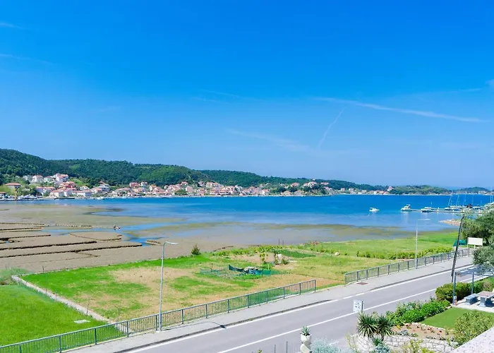 Marica Supetarska Draga